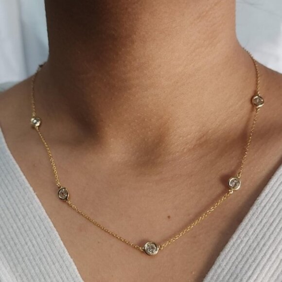 14Kt Gold 1.75 Ct 7 Stone Lab Grown Diamond By the Yard Necklace - Picture 1 of 5